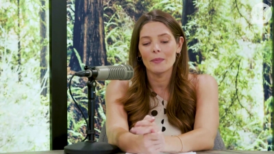 Ashley-Greene-dot-nl_TheTwilightEffect-BreakingDawnPart2-RewatchPart2of3-1468.jpg