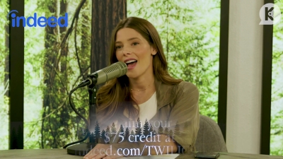 Ashley-Greene-dot-nl_TheTwilightEffect-BreakingDawnPart2-RewatchPart2of3-1830.jpg