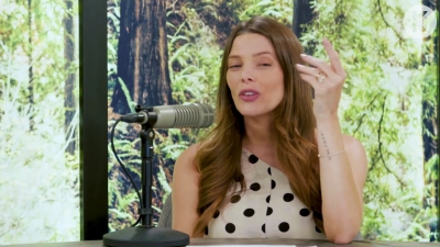 Ashley-Greene-dot-nl_TheTwilightEffect-BreakingDawnPart2-RewatchPart2of3-2251.jpg