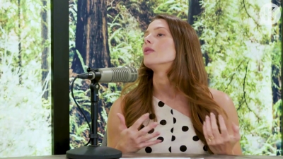 Ashley-Greene-dot-nl_TheTwilightEffect-BreakingDawnPart2-RewatchPart2of3-2265.jpg