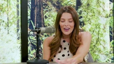 Ashley-Greene-dot-nl_TheTwilightEffect-BreakingDawnPart2-RewatchPart2of3-2285.jpg