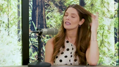 Ashley-Greene-dot-nl_TheTwilightEffect-BreakingDawnPart2-RewatchPart2of3-2306.jpg