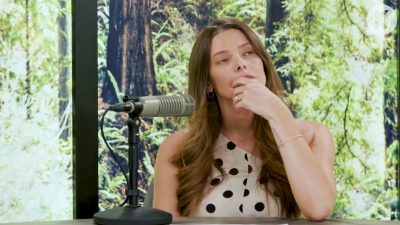 Ashley-Greene-dot-nl_TheTwilightEffect-BreakingDawnPart2-RewatchPart2of3-2345.jpg