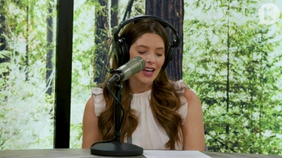 Ashley-Greene-dot-nl_TheTwilightEffect-BreakingDawnPart2-RewatchPart2of3-4140.jpg