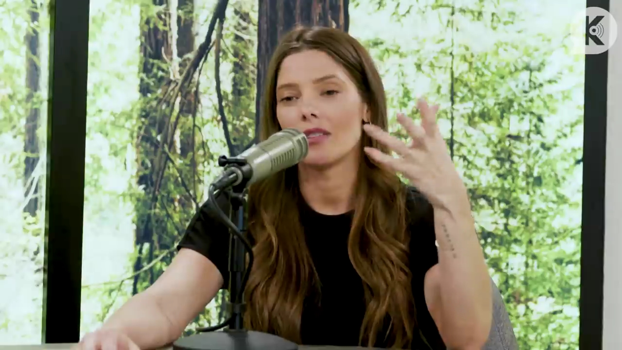 Ashley-Greene-dot-nl_TheTwilightEffect-BreakingDawnPart2-RewatchPart3of3-0308.jpg Ashley-Greene-dot-nl_TheTwilightEffect-BreakingDawnPart2-RewatchPart3of3-0308.jpg