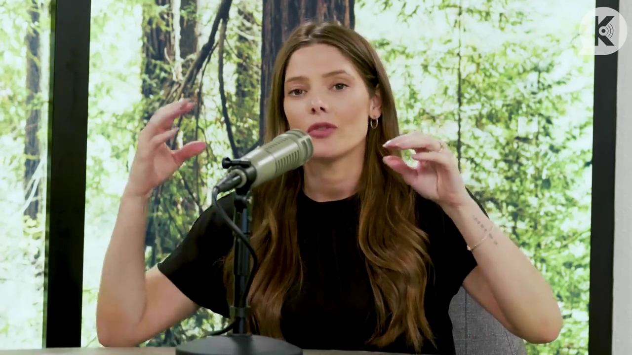 Ashley-Greene-dot-nl_TheTwilightEffect-BreakingDawnPart2-RewatchPart3of3-0423.jpg Ashley-Greene-dot-nl_TheTwilightEffect-BreakingDawnPart2-RewatchPart3of3-0423.jpg