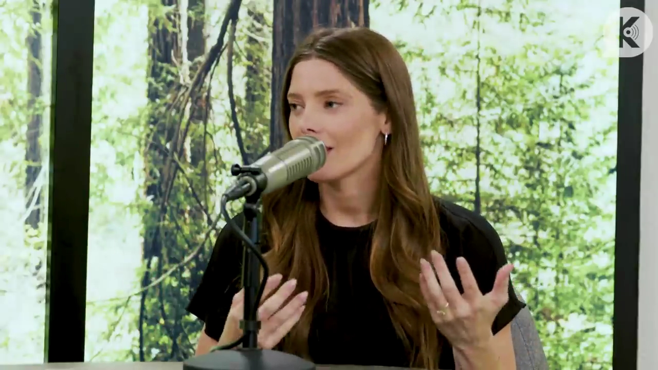 Ashley-Greene-dot-nl_TheTwilightEffect-BreakingDawnPart2-RewatchPart3of3-0434.jpg Ashley-Greene-dot-nl_TheTwilightEffect-BreakingDawnPart2-RewatchPart3of3-0434.jpg