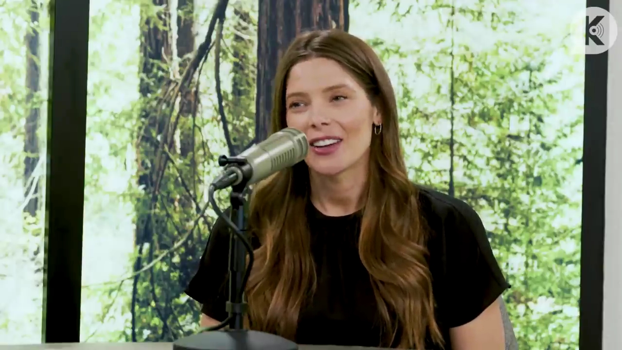 Ashley-Greene-dot-nl_TheTwilightEffect-BreakingDawnPart2-RewatchPart3of3-0454.jpg Ashley-Greene-dot-nl_TheTwilightEffect-BreakingDawnPart2-RewatchPart3of3-0454.jpg