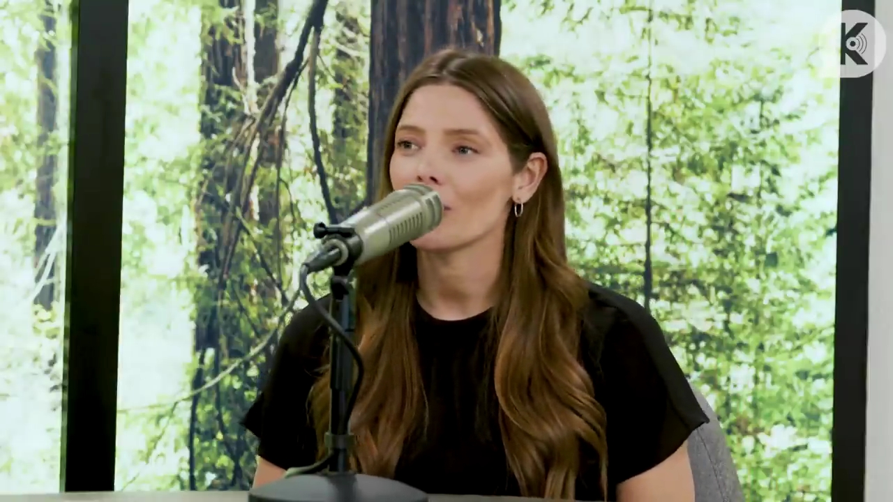 Ashley-Greene-dot-nl_TheTwilightEffect-BreakingDawnPart2-RewatchPart3of3-0526.jpg Ashley-Greene-dot-nl_TheTwilightEffect-BreakingDawnPart2-RewatchPart3of3-0526.jpg