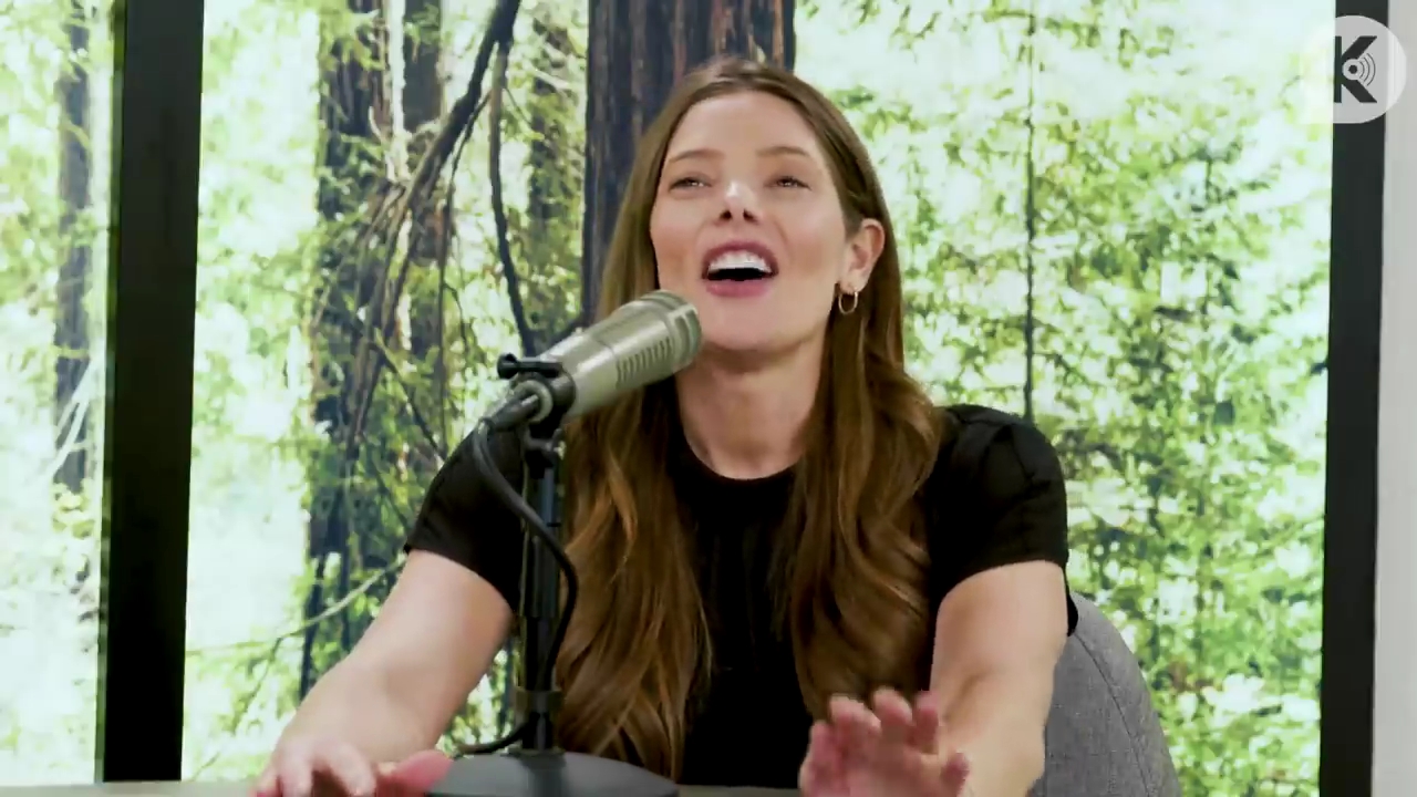 Ashley-Greene-dot-nl_TheTwilightEffect-BreakingDawnPart2-RewatchPart3of3-0643.jpg Ashley-Greene-dot-nl_TheTwilightEffect-BreakingDawnPart2-RewatchPart3of3-0643.jpg