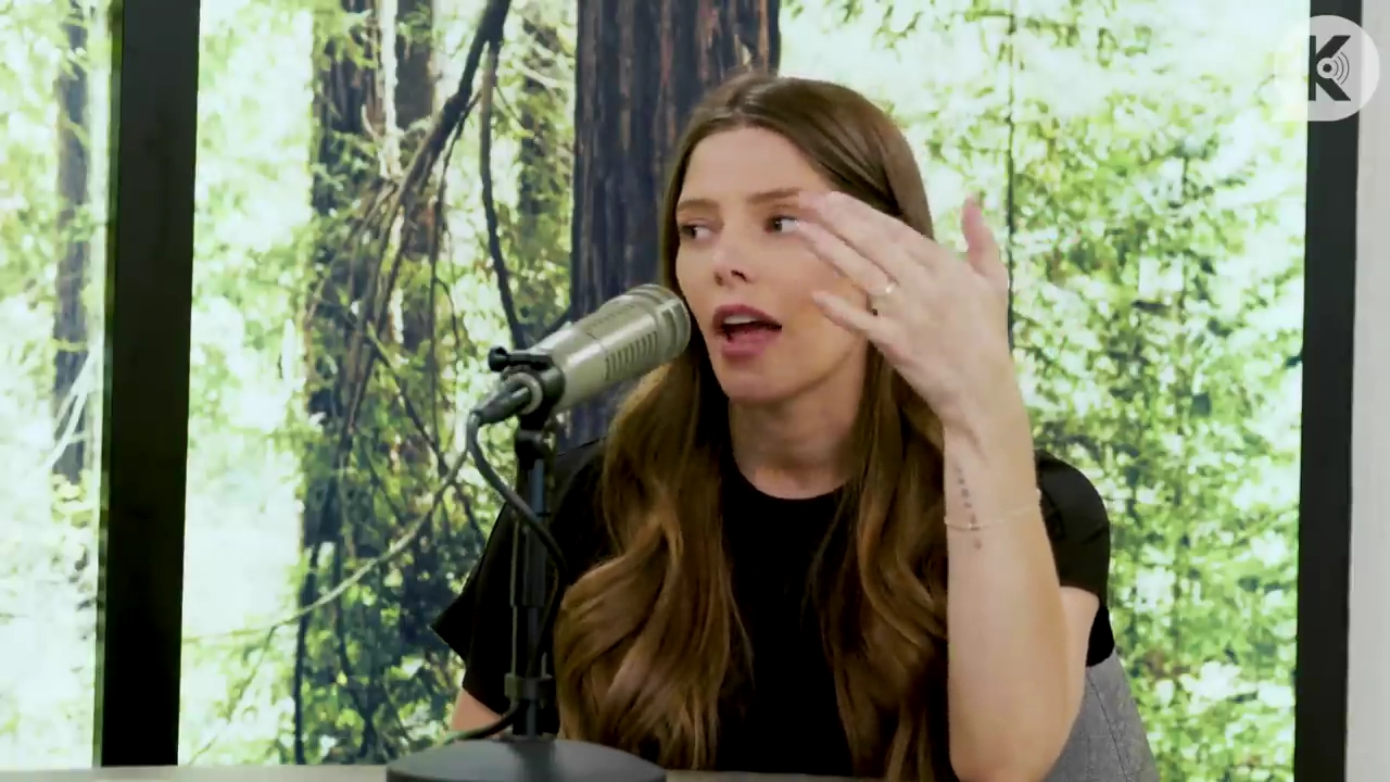 Ashley-Greene-dot-nl_TheTwilightEffect-BreakingDawnPart2-RewatchPart3of3-0744.jpg Ashley-Greene-dot-nl_TheTwilightEffect-BreakingDawnPart2-RewatchPart3of3-0744.jpg