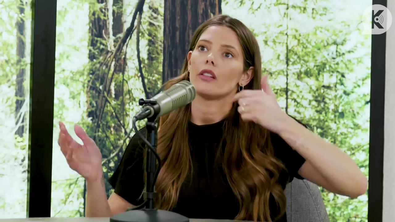 Ashley-Greene-dot-nl_TheTwilightEffect-BreakingDawnPart2-RewatchPart3of3-0780.jpg Ashley-Greene-dot-nl_TheTwilightEffect-BreakingDawnPart2-RewatchPart3of3-0780.jpg