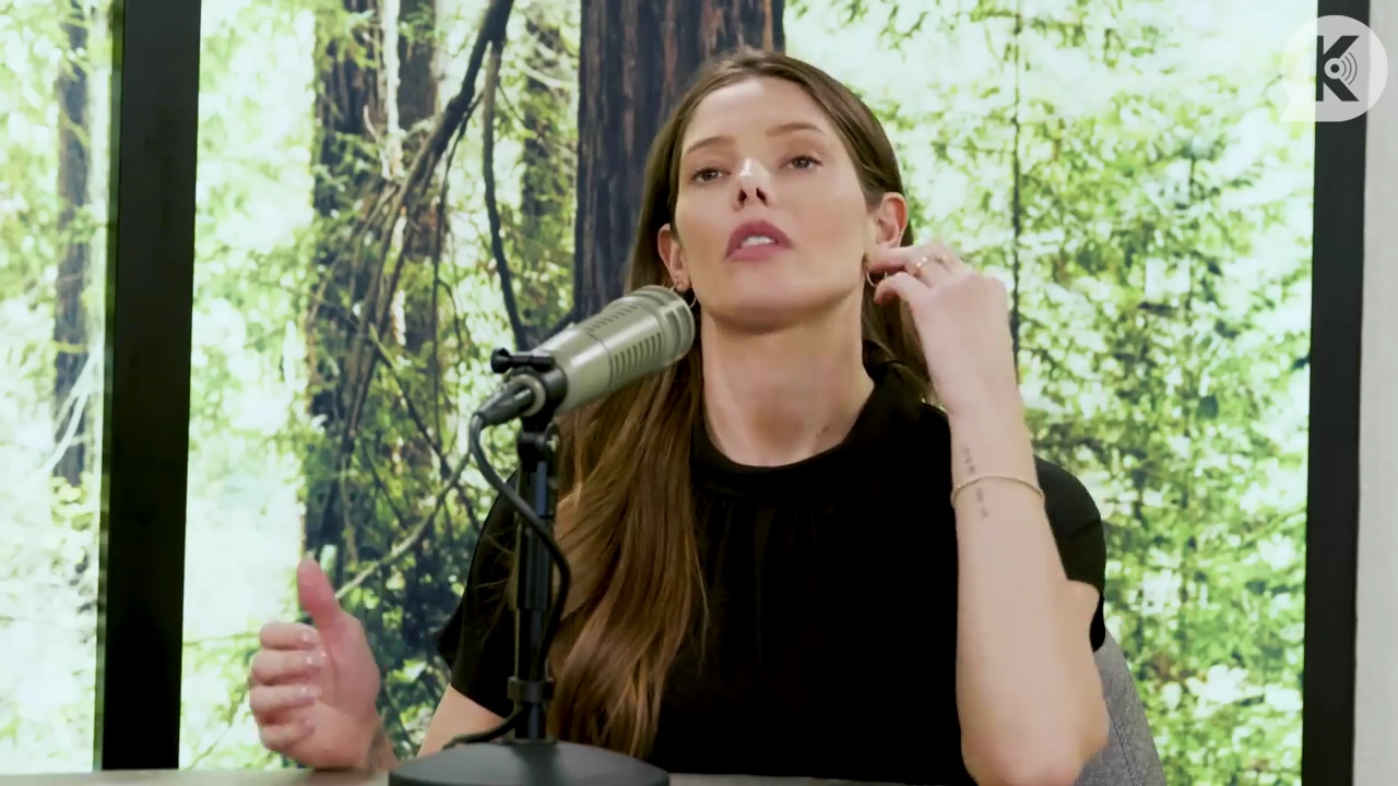 Ashley-Greene-dot-nl_TheTwilightEffect-BreakingDawnPart2-RewatchPart3of3-0781.jpg Ashley-Greene-dot-nl_TheTwilightEffect-BreakingDawnPart2-RewatchPart3of3-0781.jpg