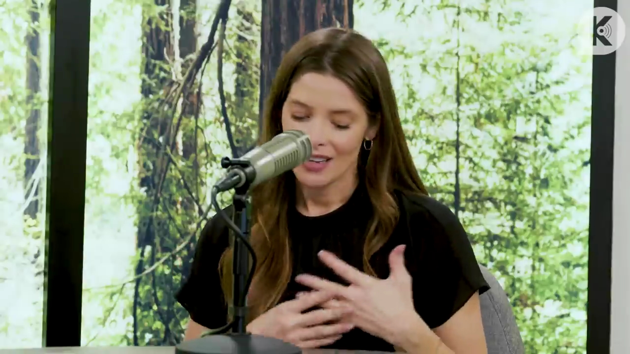 Ashley-Greene-dot-nl_TheTwilightEffect-BreakingDawnPart2-RewatchPart3of3-0958.jpg