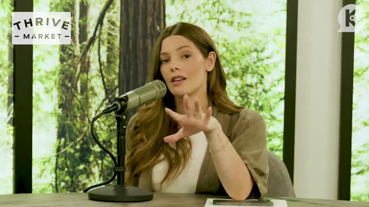 Ashley-Greene-dot-nl_TheTwilightEffect-BreakingDawnPart2-RewatchPart3of3-1015.jpg Ashley-Greene-dot-nl_TheTwilightEffect-BreakingDawnPart2-RewatchPart3of3-1015.jpg