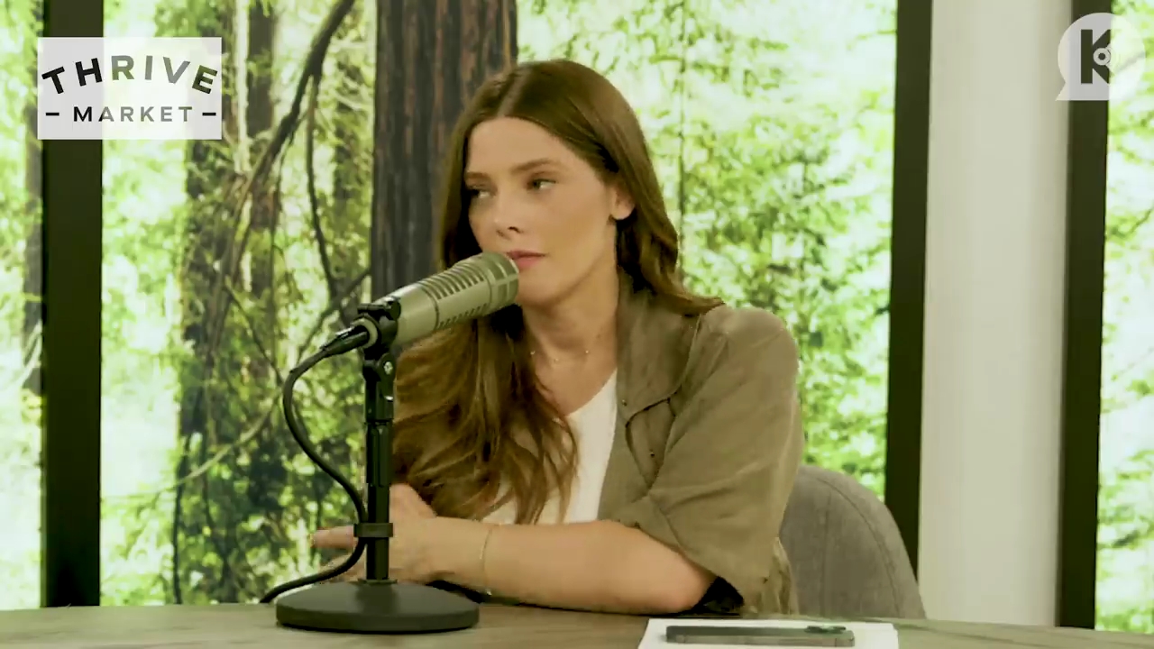 Ashley-Greene-dot-nl_TheTwilightEffect-BreakingDawnPart2-RewatchPart3of3-1082.jpg Ashley-Greene-dot-nl_TheTwilightEffect-BreakingDawnPart2-RewatchPart3of3-1082.jpg