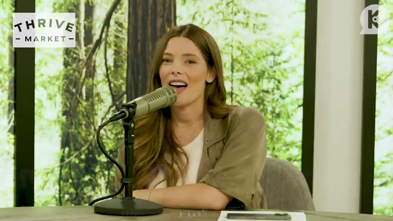 Ashley-Greene-dot-nl_TheTwilightEffect-BreakingDawnPart2-RewatchPart3of3-1101.jpg Ashley-Greene-dot-nl_TheTwilightEffect-BreakingDawnPart2-RewatchPart3of3-1101.jpg