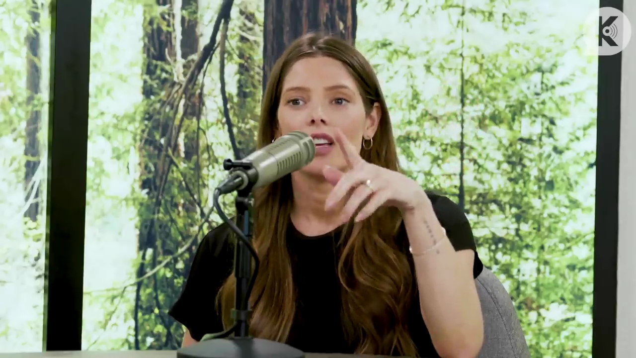 Ashley-Greene-dot-nl_TheTwilightEffect-BreakingDawnPart2-RewatchPart3of3-1175.jpg Ashley-Greene-dot-nl_TheTwilightEffect-BreakingDawnPart2-RewatchPart3of3-1175.jpg