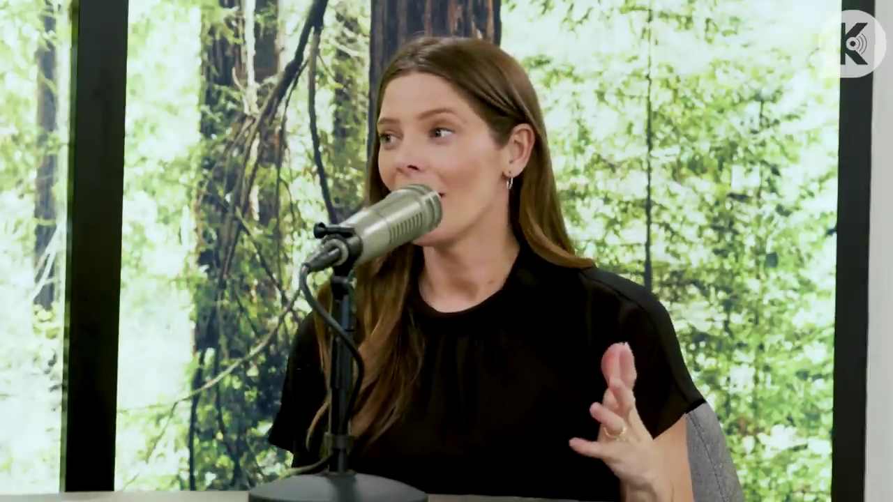 Ashley-Greene-dot-nl_TheTwilightEffect-BreakingDawnPart2-RewatchPart3of3-1326.jpg