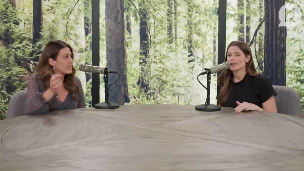 Ashley-Greene-dot-nl_TheTwilightEffect-BreakingDawnPart2-RewatchPart3of3-1345.jpg
