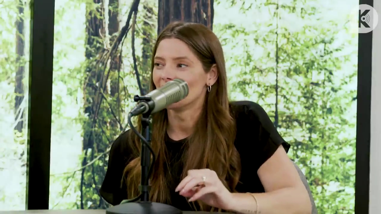 Ashley-Greene-dot-nl_TheTwilightEffect-BreakingDawnPart2-RewatchPart3of3-1546.jpg Ashley-Greene-dot-nl_TheTwilightEffect-BreakingDawnPart2-RewatchPart3of3-1546.jpg