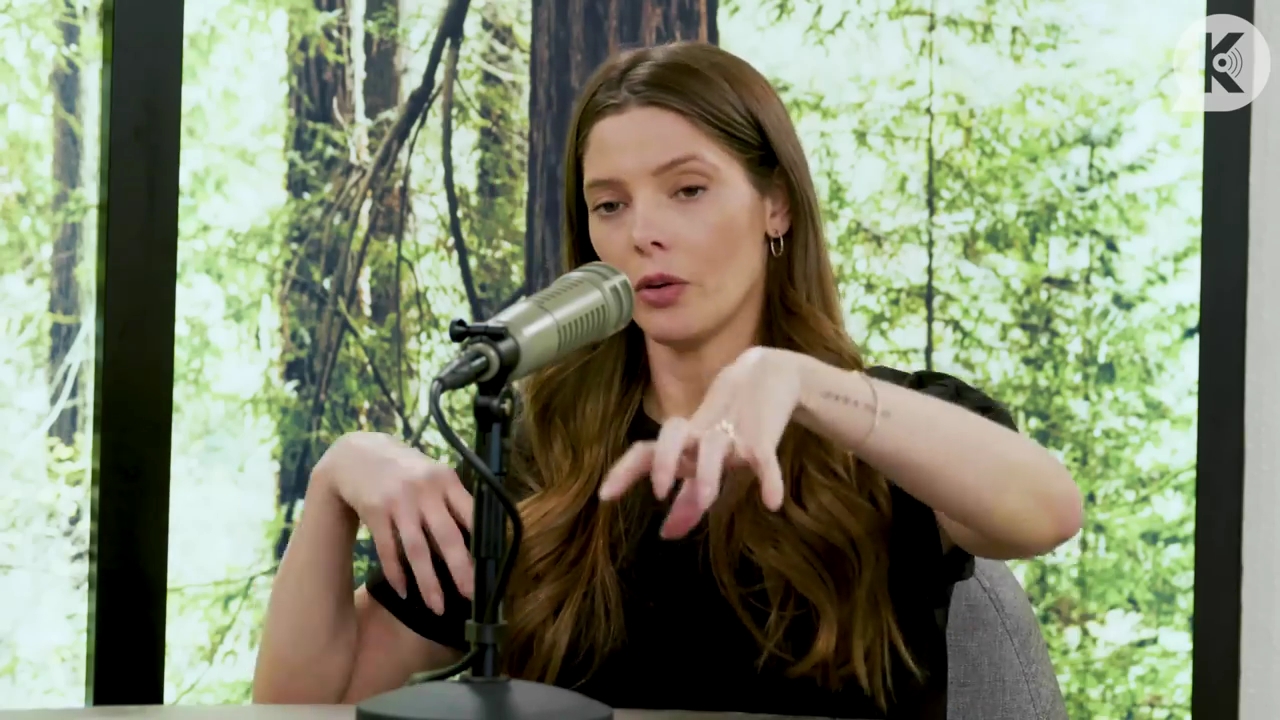 Ashley-Greene-dot-nl_TheTwilightEffect-BreakingDawnPart2-RewatchPart3of3-1658.jpg Ashley-Greene-dot-nl_TheTwilightEffect-BreakingDawnPart2-RewatchPart3of3-1658.jpg