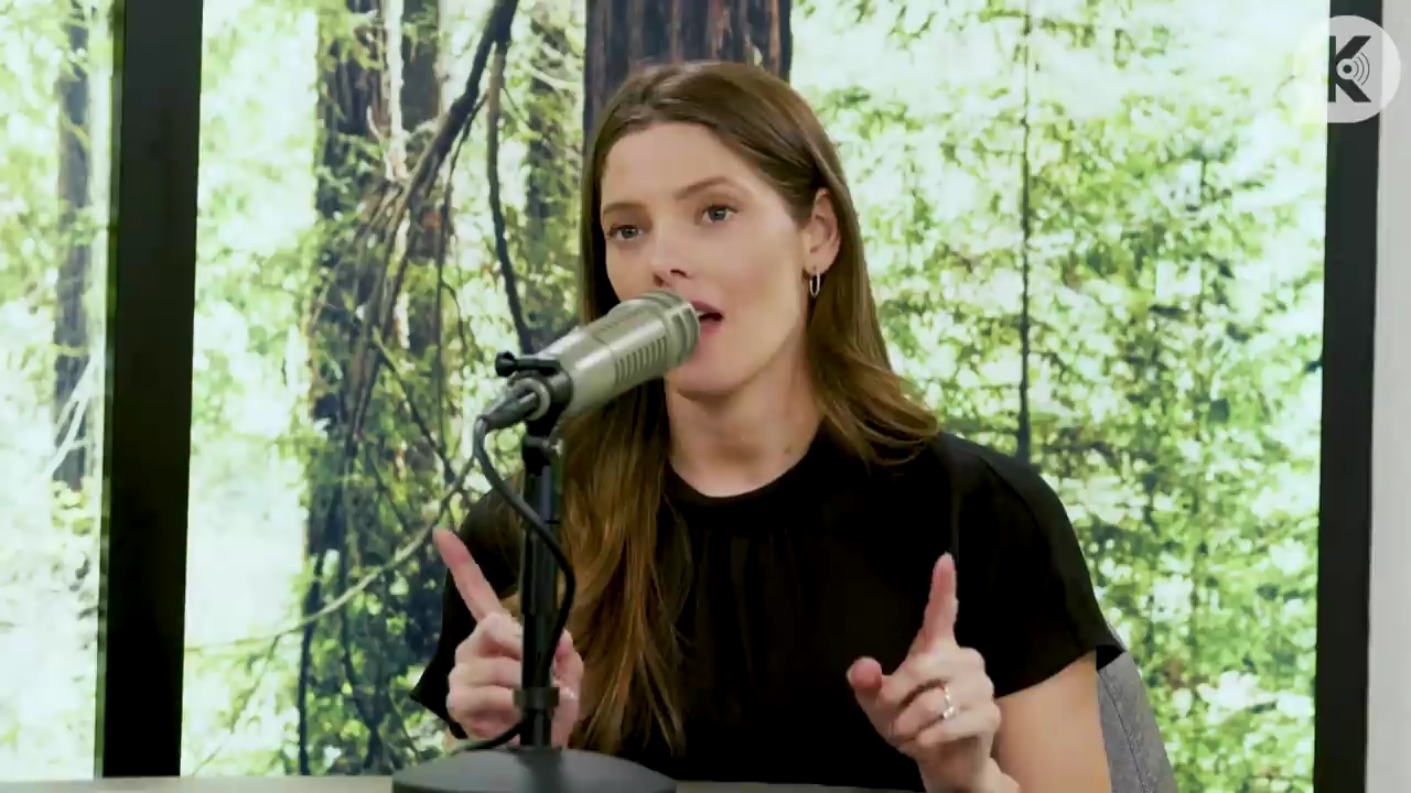 Ashley-Greene-dot-nl_TheTwilightEffect-BreakingDawnPart2-RewatchPart3of3-1779.jpg Ashley-Greene-dot-nl_TheTwilightEffect-BreakingDawnPart2-RewatchPart3of3-1779.jpg