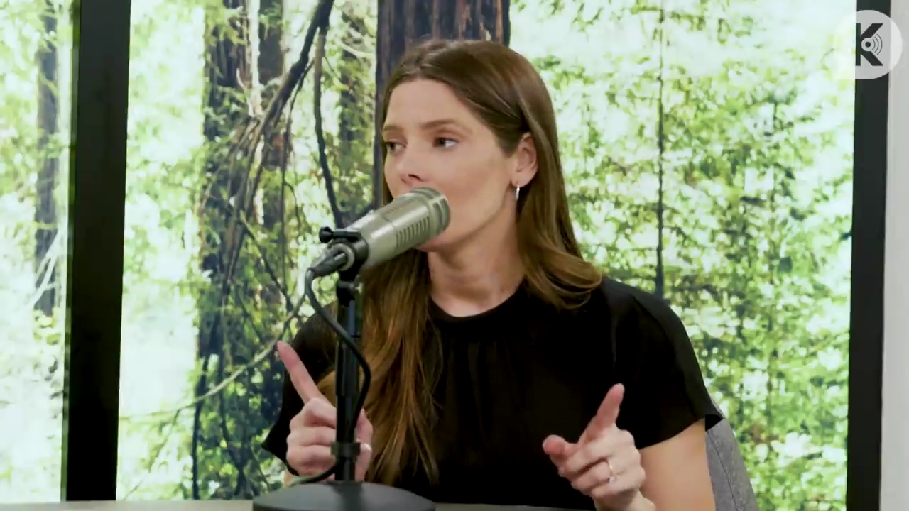 Ashley-Greene-dot-nl_TheTwilightEffect-BreakingDawnPart2-RewatchPart3of3-1780.jpg Ashley-Greene-dot-nl_TheTwilightEffect-BreakingDawnPart2-RewatchPart3of3-1780.jpg