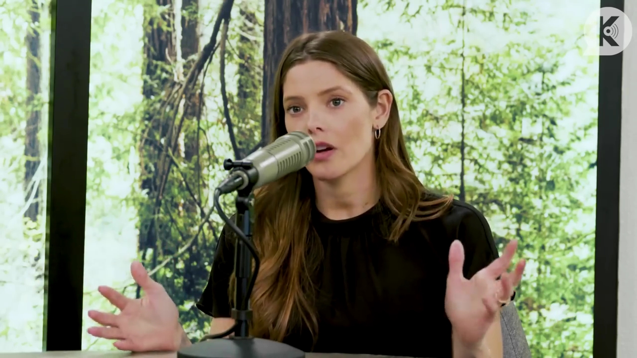 Ashley-Greene-dot-nl_TheTwilightEffect-BreakingDawnPart2-RewatchPart3of3-1826.jpg Ashley-Greene-dot-nl_TheTwilightEffect-BreakingDawnPart2-RewatchPart3of3-1826.jpg