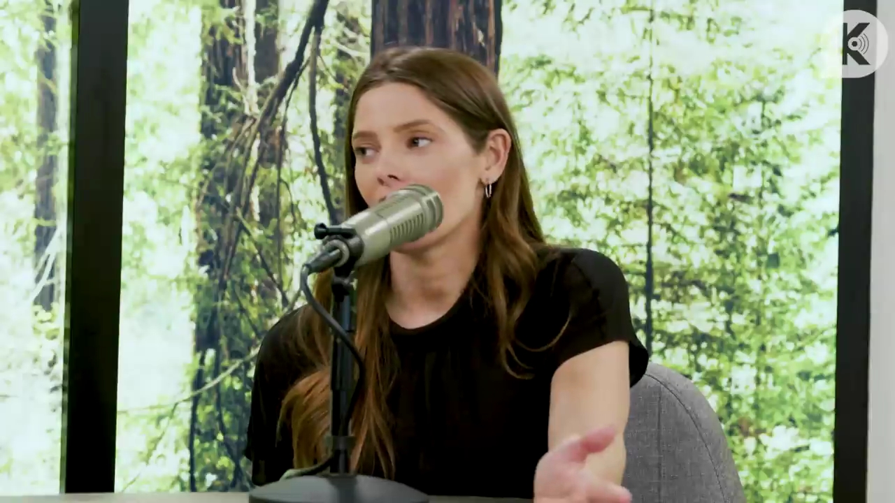 Ashley-Greene-dot-nl_TheTwilightEffect-BreakingDawnPart2-RewatchPart3of3-1840.jpg Ashley-Greene-dot-nl_TheTwilightEffect-BreakingDawnPart2-RewatchPart3of3-1840.jpg