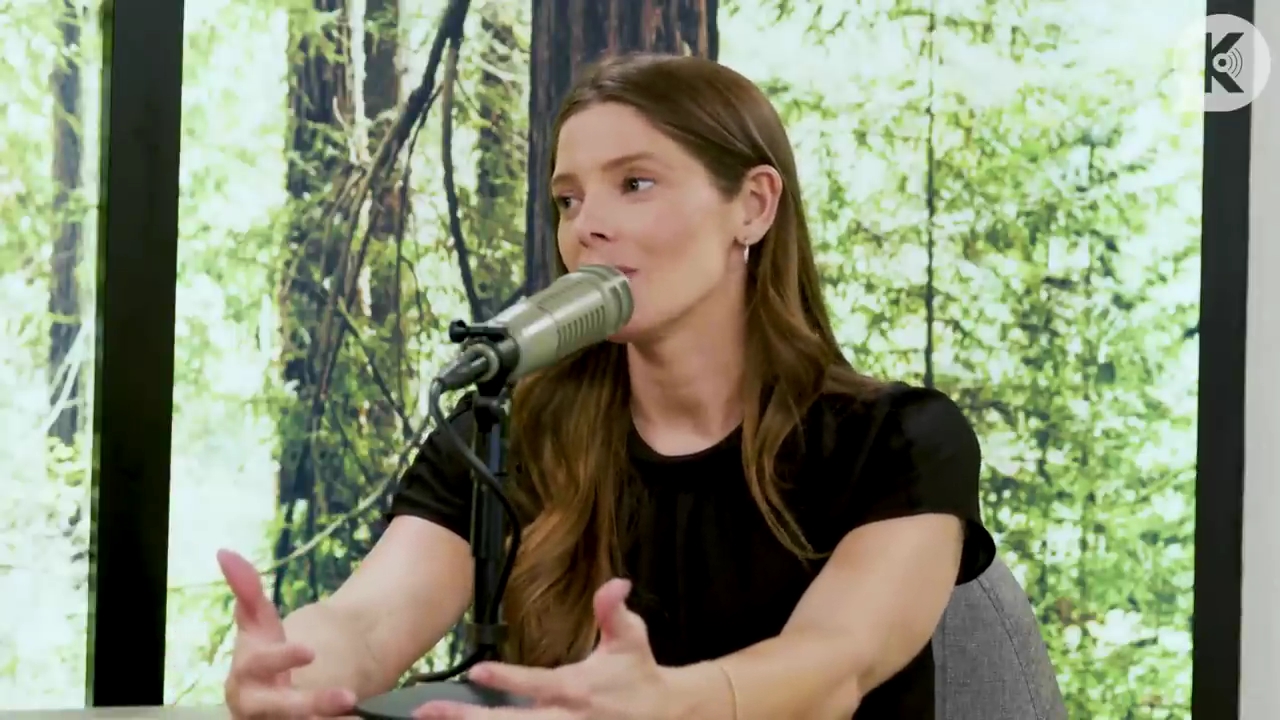 Ashley-Greene-dot-nl_TheTwilightEffect-BreakingDawnPart2-RewatchPart3of3-1882.jpg Ashley-Greene-dot-nl_TheTwilightEffect-BreakingDawnPart2-RewatchPart3of3-1882.jpg