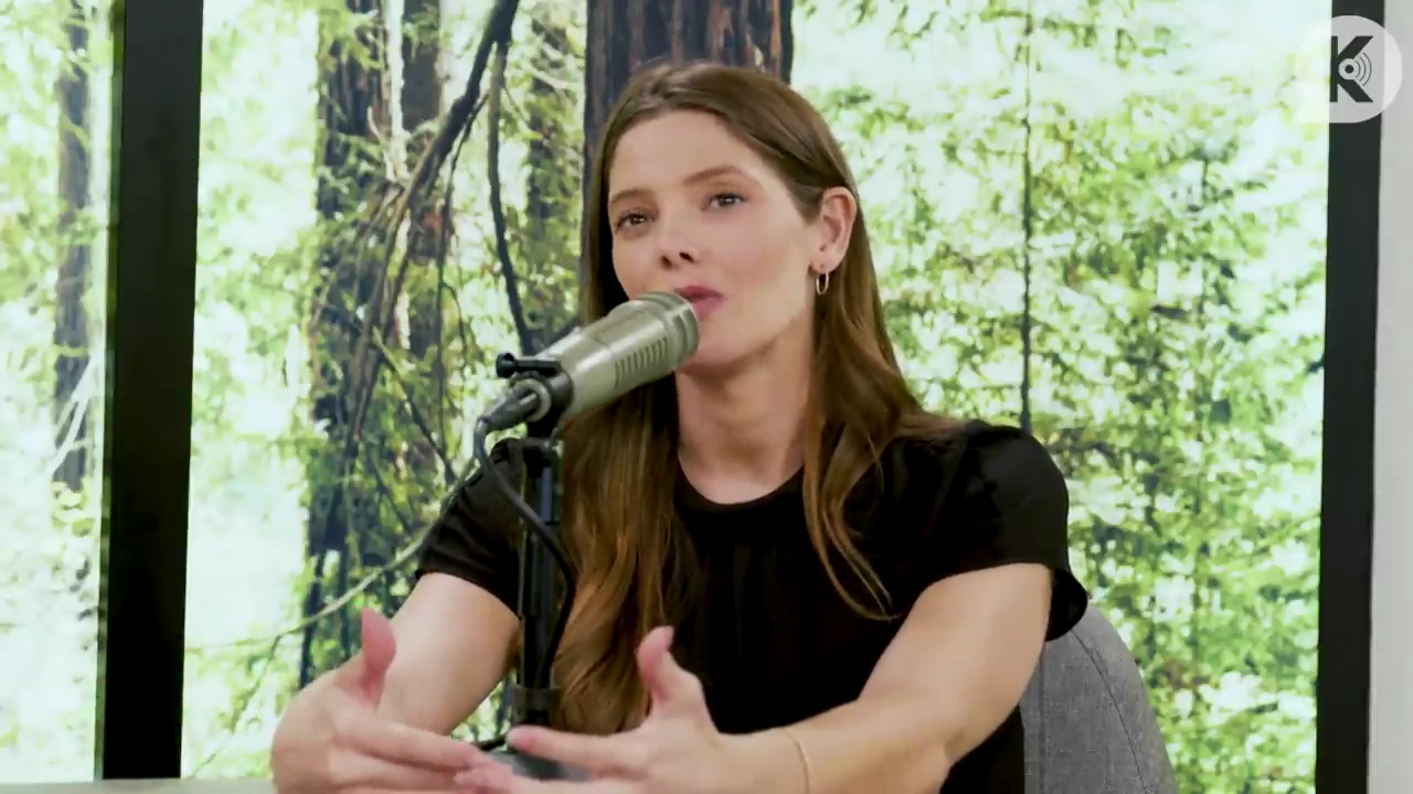 Ashley-Greene-dot-nl_TheTwilightEffect-BreakingDawnPart2-RewatchPart3of3-1887.jpg Ashley-Greene-dot-nl_TheTwilightEffect-BreakingDawnPart2-RewatchPart3of3-1887.jpg