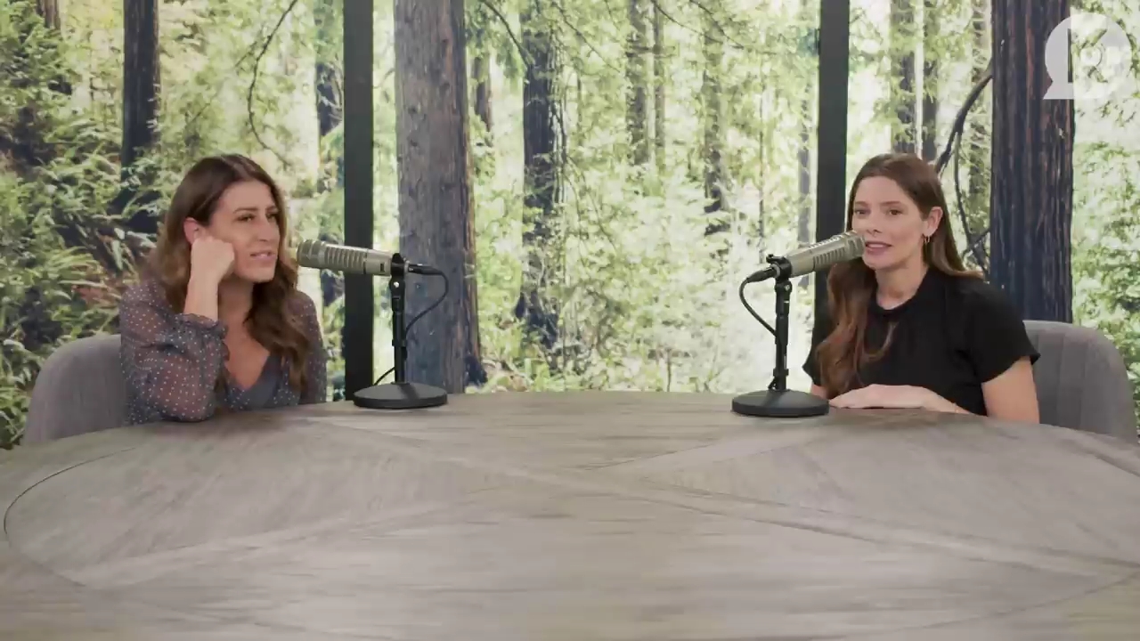 Ashley-Greene-dot-nl_TheTwilightEffect-BreakingDawnPart2-RewatchPart3of3-1980.jpg Ashley-Greene-dot-nl_TheTwilightEffect-BreakingDawnPart2-RewatchPart3of3-1980.jpg