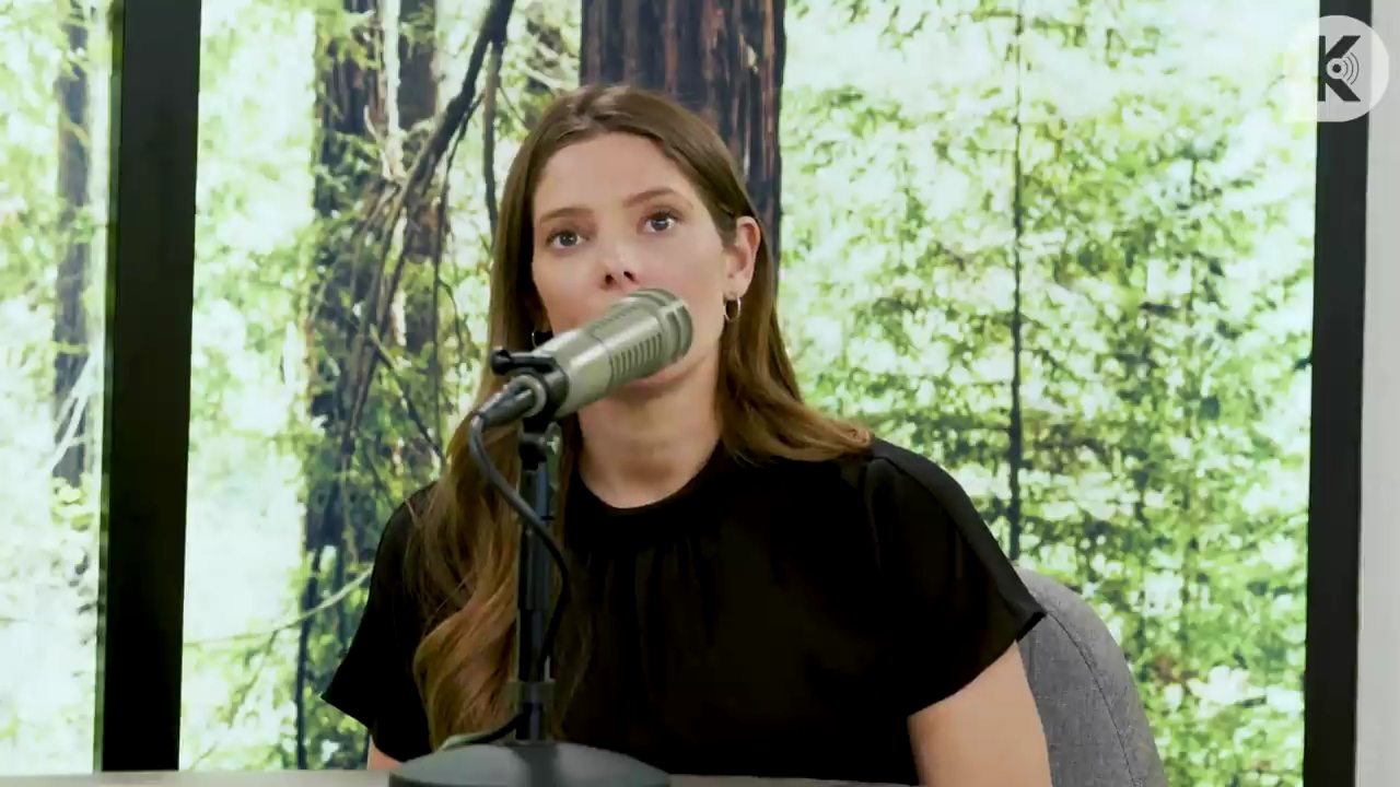 Ashley-Greene-dot-nl_TheTwilightEffect-BreakingDawnPart2-RewatchPart3of3-2186.jpg Ashley-Greene-dot-nl_TheTwilightEffect-BreakingDawnPart2-RewatchPart3of3-2186.jpg