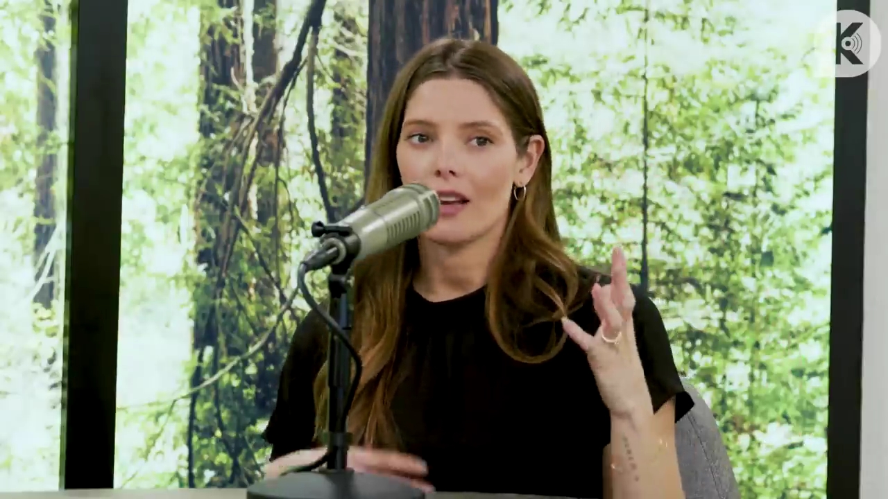 Ashley-Greene-dot-nl_TheTwilightEffect-BreakingDawnPart2-RewatchPart3of3-2278.jpg Ashley-Greene-dot-nl_TheTwilightEffect-BreakingDawnPart2-RewatchPart3of3-2278.jpg