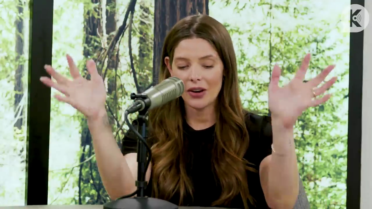 Ashley-Greene-dot-nl_TheTwilightEffect-BreakingDawnPart2-RewatchPart3of3-2599.jpg Ashley-Greene-dot-nl_TheTwilightEffect-BreakingDawnPart2-RewatchPart3of3-2599.jpg