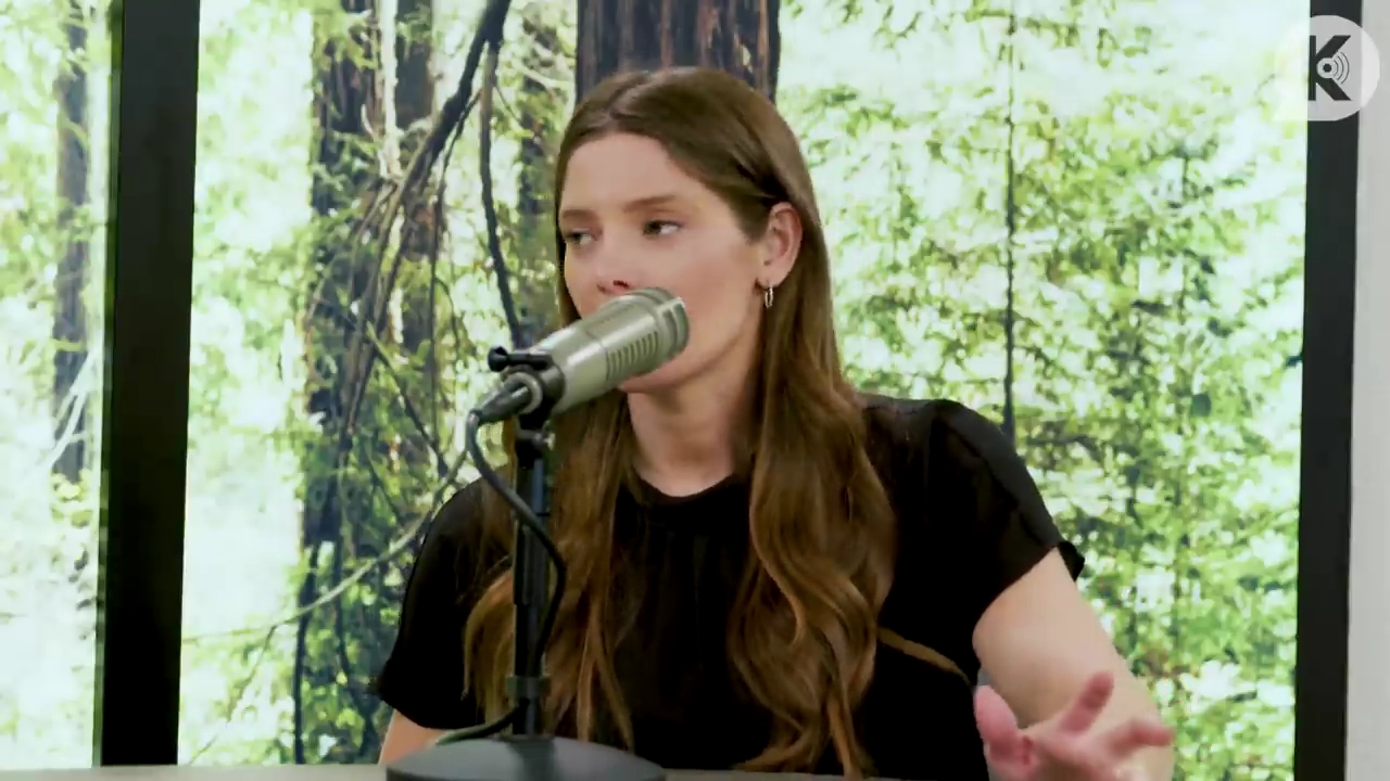 Ashley-Greene-dot-nl_TheTwilightEffect-BreakingDawnPart2-RewatchPart3of3-2666.jpg Ashley-Greene-dot-nl_TheTwilightEffect-BreakingDawnPart2-RewatchPart3of3-2666.jpg