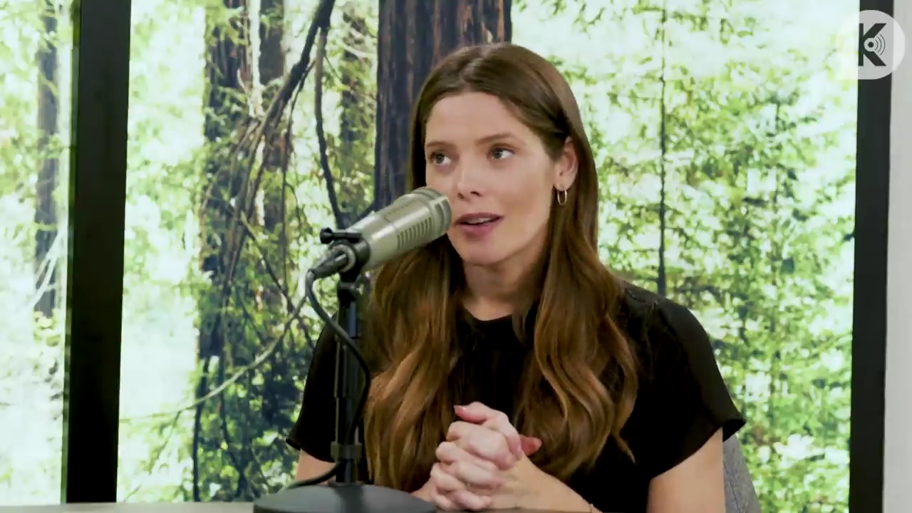 Ashley-Greene-dot-nl_TheTwilightEffect-BreakingDawnPart2-RewatchPart3of3-2696.jpg Ashley-Greene-dot-nl_TheTwilightEffect-BreakingDawnPart2-RewatchPart3of3-2696.jpg