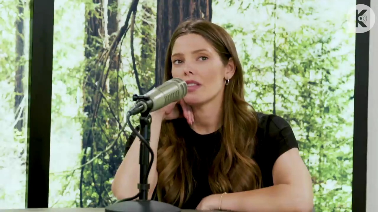 Ashley-Greene-dot-nl_TheTwilightEffect-BreakingDawnPart2-RewatchPart3of3-2967.jpg Ashley-Greene-dot-nl_TheTwilightEffect-BreakingDawnPart2-RewatchPart3of3-2967.jpg