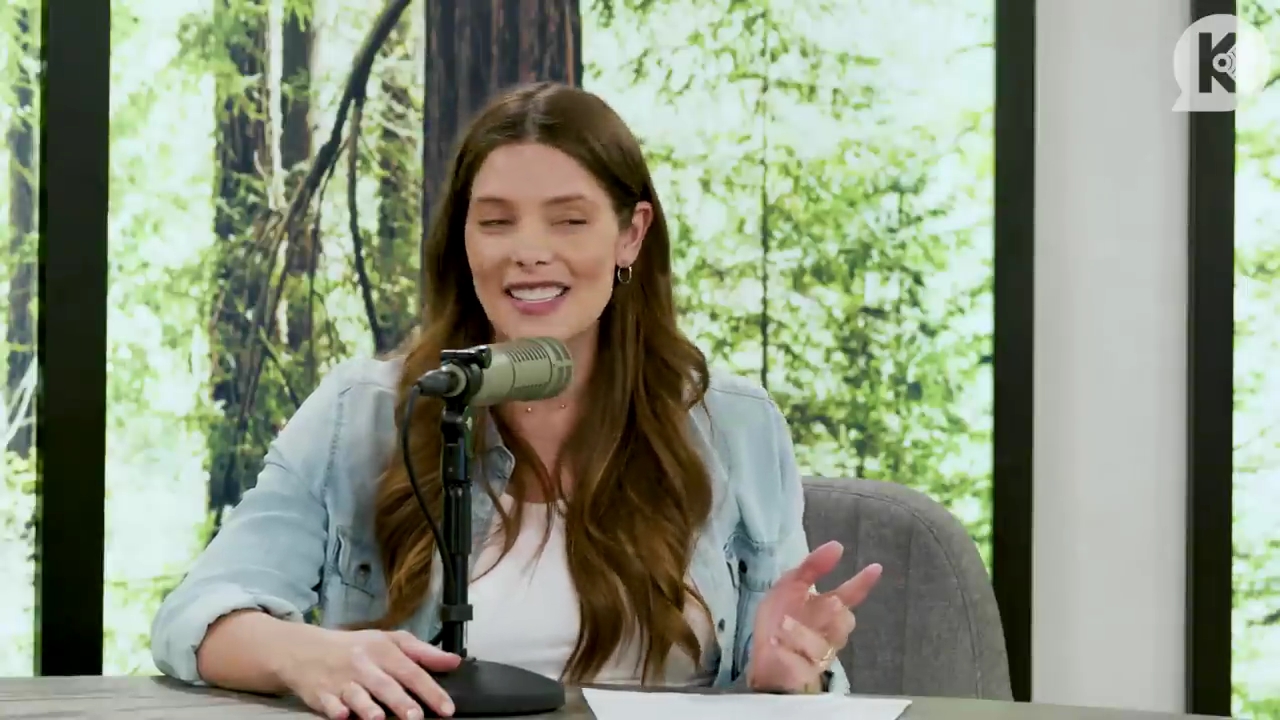Ashley-Greene-dot-nl_TheTwilightEffect-BreakingDawnPart2-RewatchPart3of3-3003.jpg
