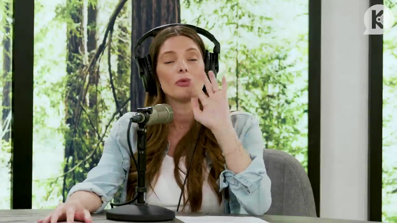 Ashley-Greene-dot-nl_TheTwilightEffect-BreakingDawnPart2-RewatchPart3of3-3046.jpg Ashley-Greene-dot-nl_TheTwilightEffect-BreakingDawnPart2-RewatchPart3of3-3046.jpg