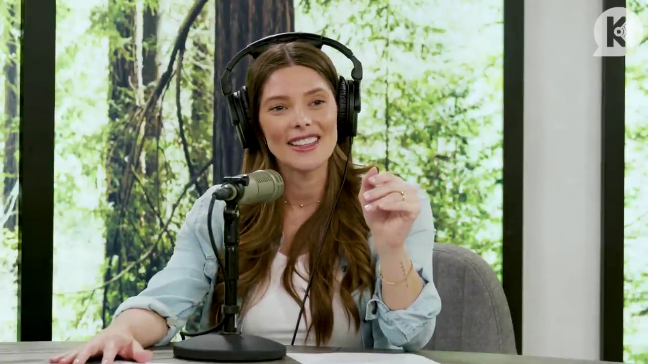 Ashley-Greene-dot-nl_TheTwilightEffect-BreakingDawnPart2-RewatchPart3of3-3091.jpg