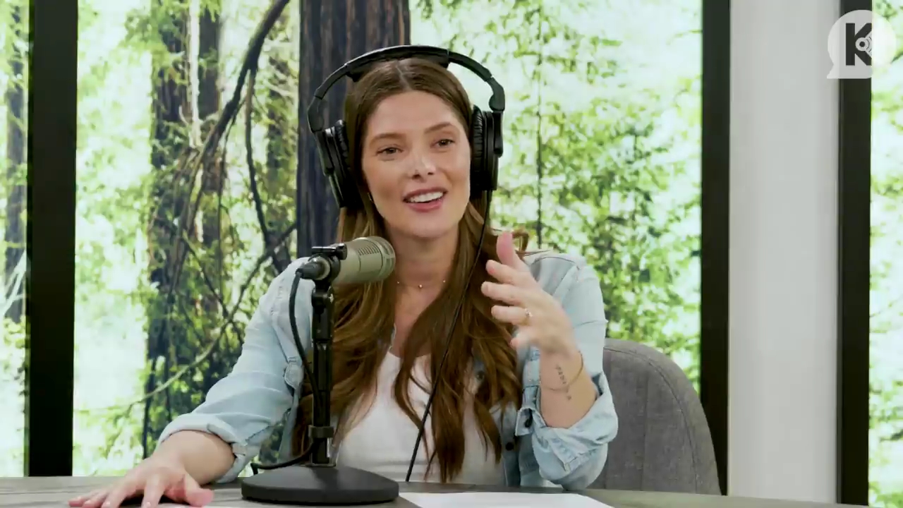 Ashley-Greene-dot-nl_TheTwilightEffect-BreakingDawnPart2-RewatchPart3of3-3092.jpg Ashley-Greene-dot-nl_TheTwilightEffect-BreakingDawnPart2-RewatchPart3of3-3092.jpg