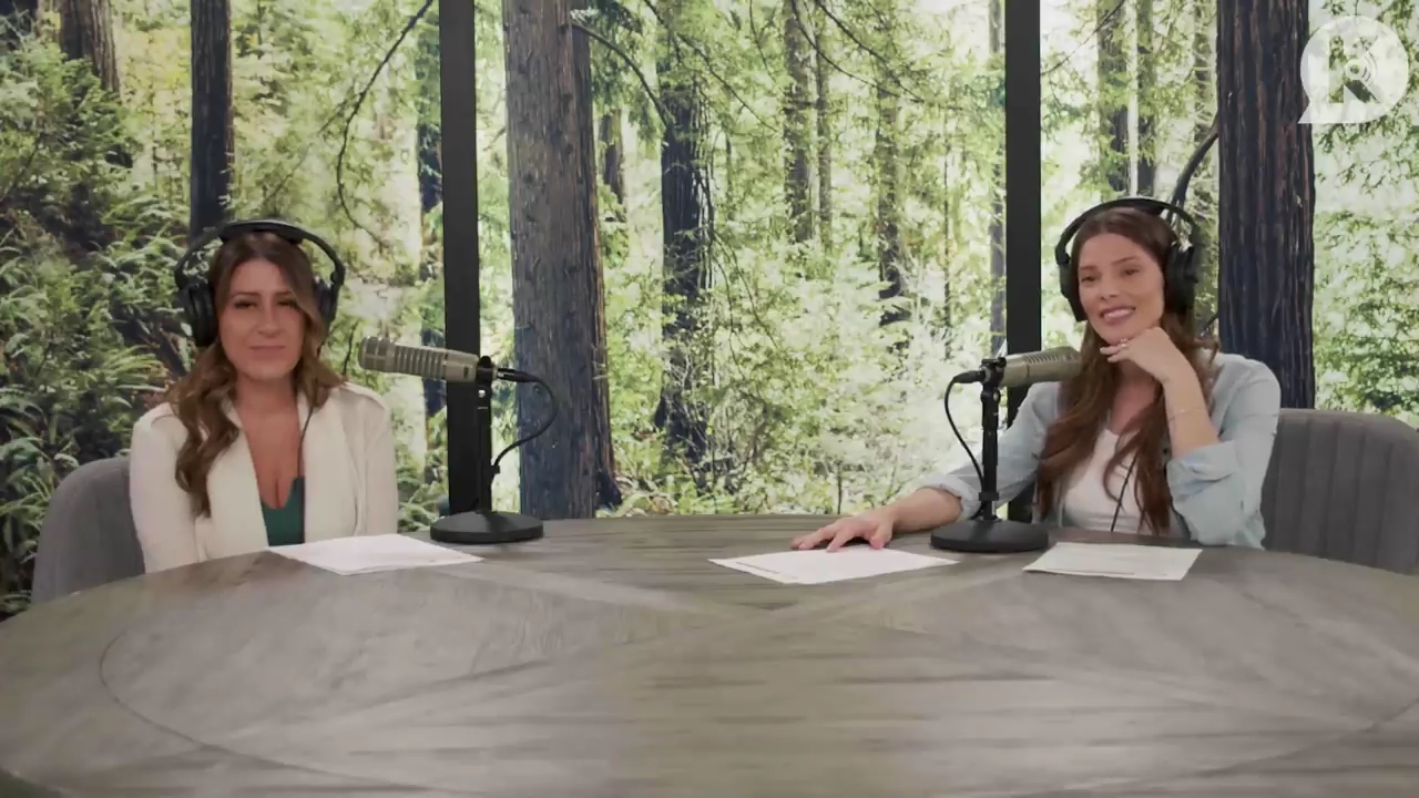 Ashley-Greene-dot-nl_TheTwilightEffect-BreakingDawnPart2-RewatchPart3of3-3100.jpg