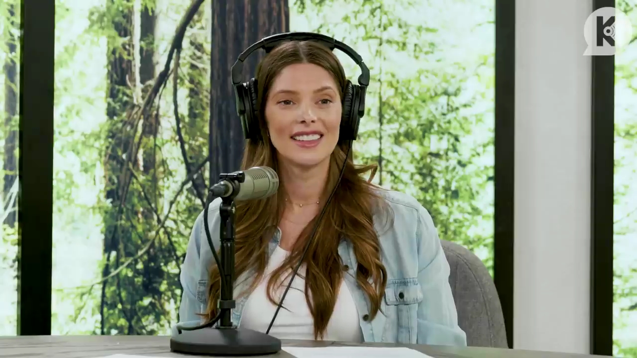 Ashley-Greene-dot-nl_TheTwilightEffect-BreakingDawnPart2-RewatchPart3of3-3154.jpg Ashley-Greene-dot-nl_TheTwilightEffect-BreakingDawnPart2-RewatchPart3of3-3154.jpg