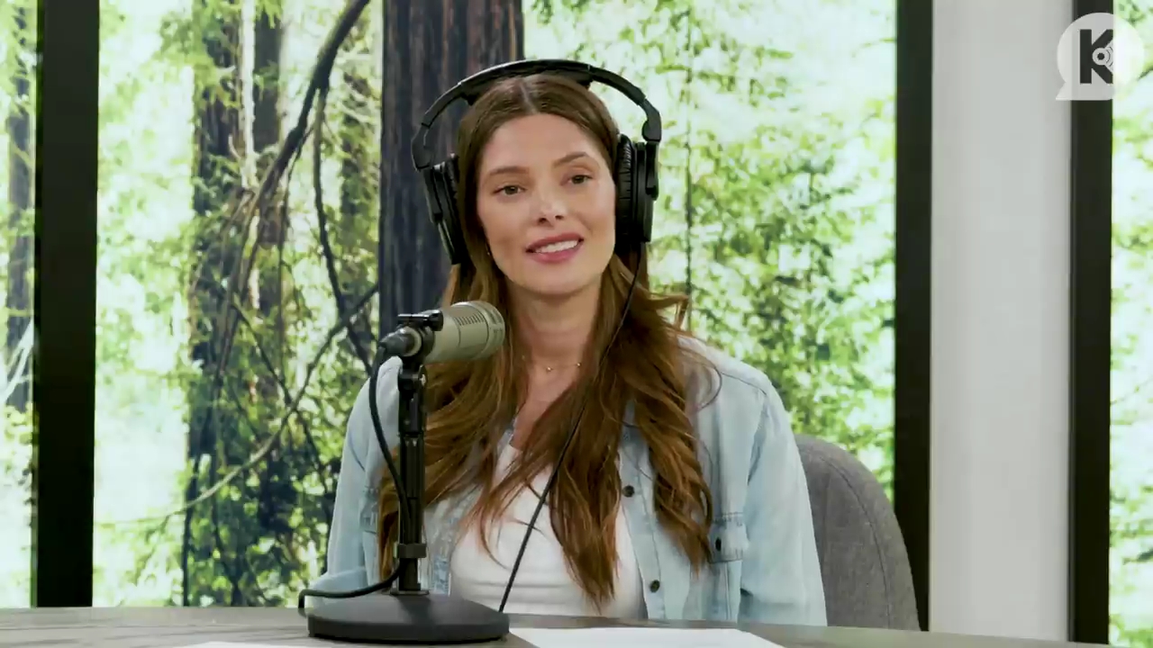 Ashley-Greene-dot-nl_TheTwilightEffect-BreakingDawnPart2-RewatchPart3of3-3361.jpg Ashley-Greene-dot-nl_TheTwilightEffect-BreakingDawnPart2-RewatchPart3of3-3361.jpg