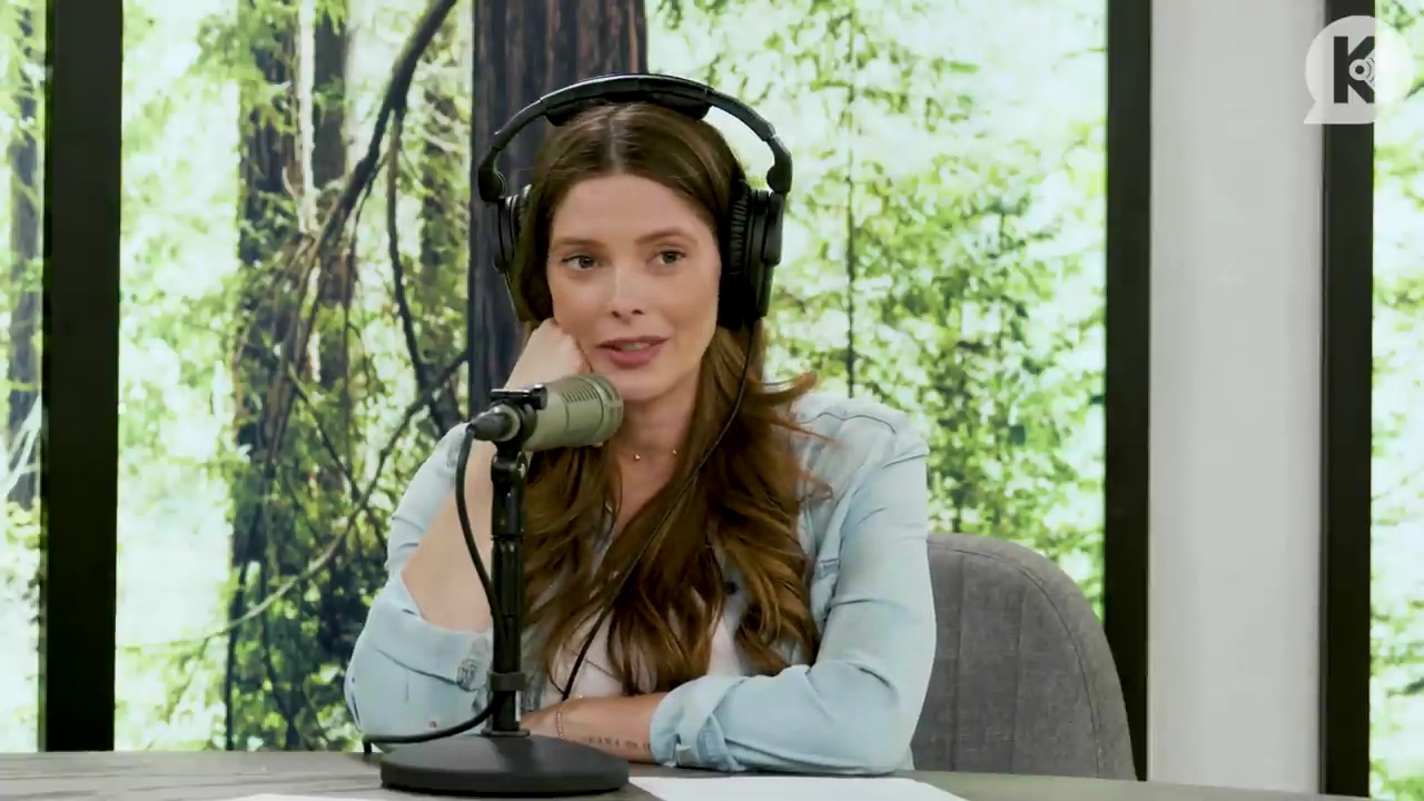 Ashley-Greene-dot-nl_TheTwilightEffect-BreakingDawnPart2-RewatchPart3of3-3494.jpg Ashley-Greene-dot-nl_TheTwilightEffect-BreakingDawnPart2-RewatchPart3of3-3494.jpg