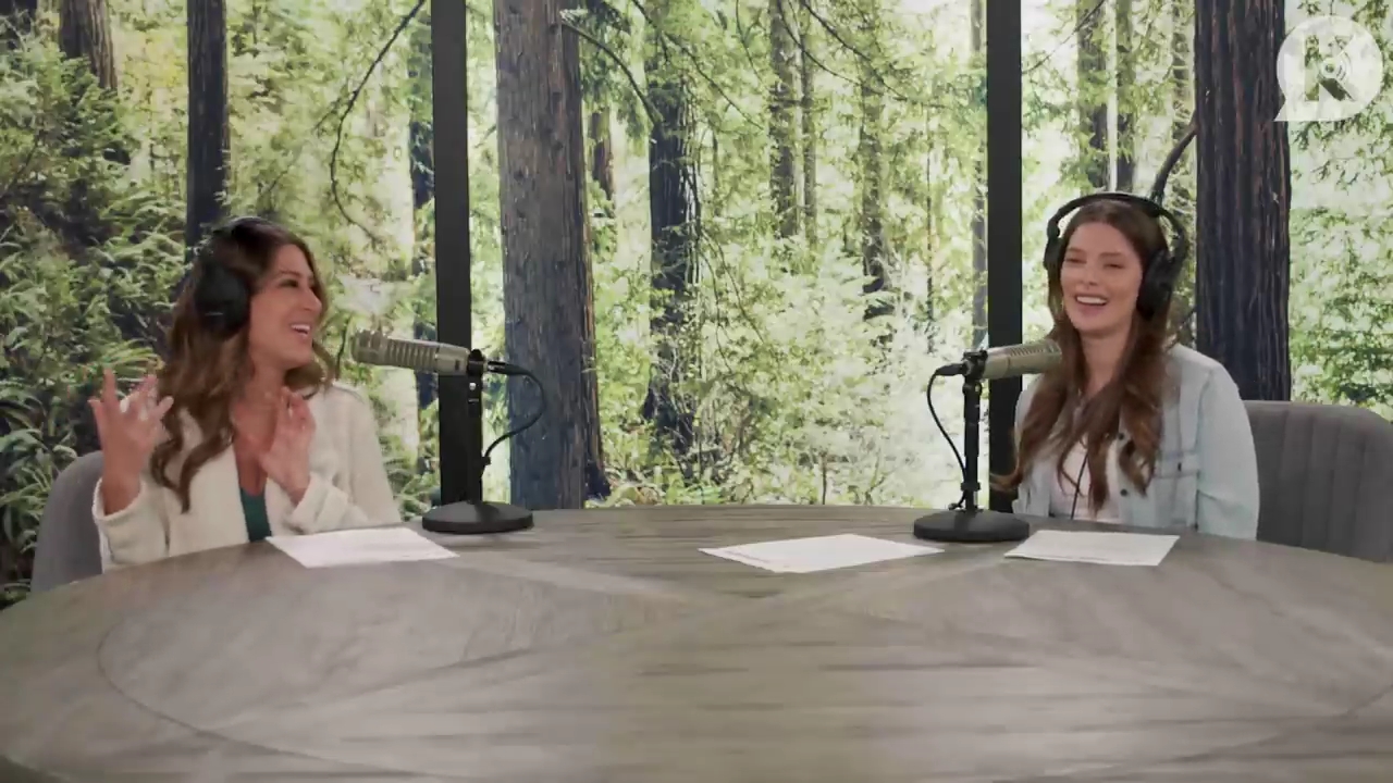 Ashley-Greene-dot-nl_TheTwilightEffect-BreakingDawnPart2-RewatchPart3of3-3532.jpg
