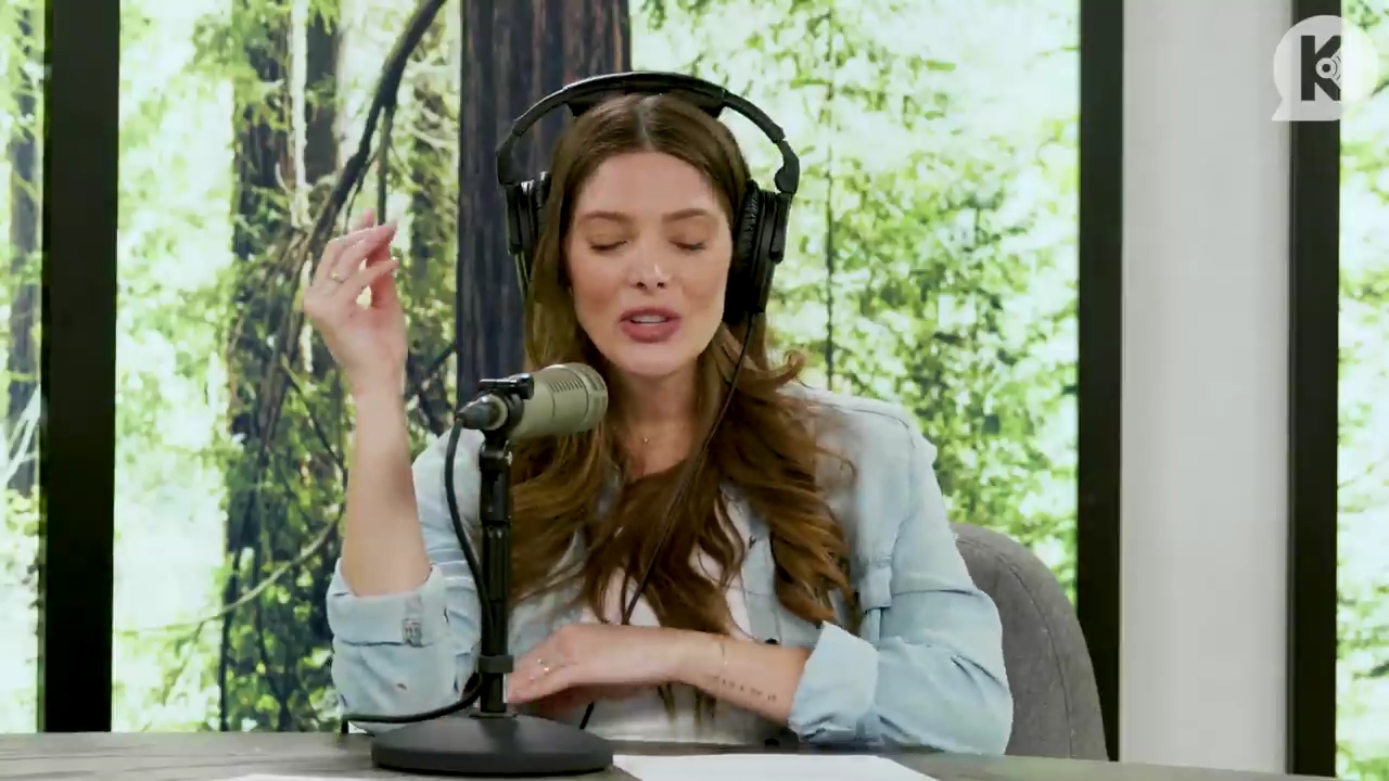 Ashley-Greene-dot-nl_TheTwilightEffect-BreakingDawnPart2-RewatchPart3of3-3660.jpg Ashley-Greene-dot-nl_TheTwilightEffect-BreakingDawnPart2-RewatchPart3of3-3660.jpg