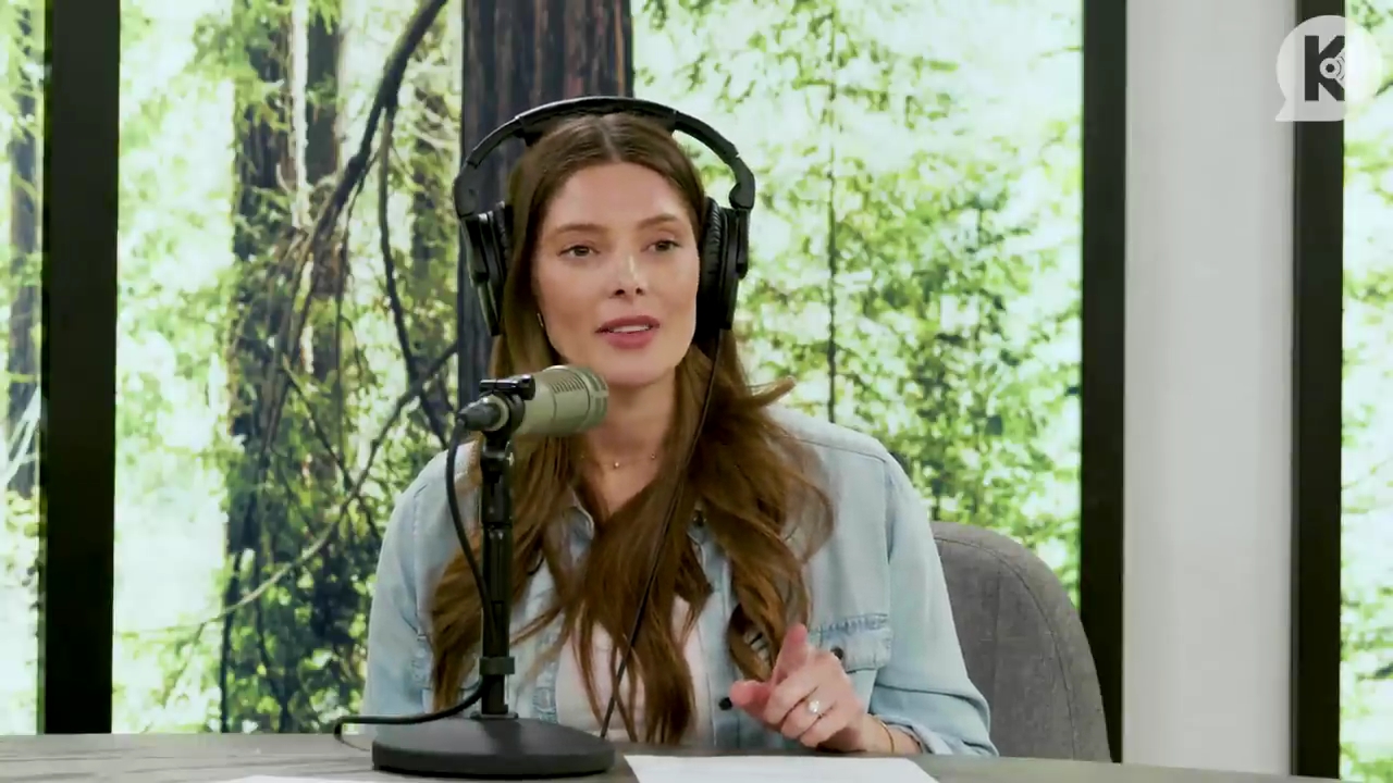 Ashley-Greene-dot-nl_TheTwilightEffect-BreakingDawnPart2-RewatchPart3of3-3805.jpg Ashley-Greene-dot-nl_TheTwilightEffect-BreakingDawnPart2-RewatchPart3of3-3805.jpg